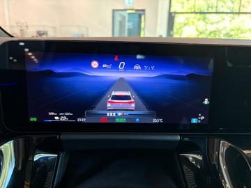 2025 Mercedes-BENZ EQA 缩略图 36