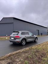 Volkswagen Touareg 3.0 V6 TDI R-Line Tiptronic Standheizung - VW Touareg Gebrauchtwagen in Hannover