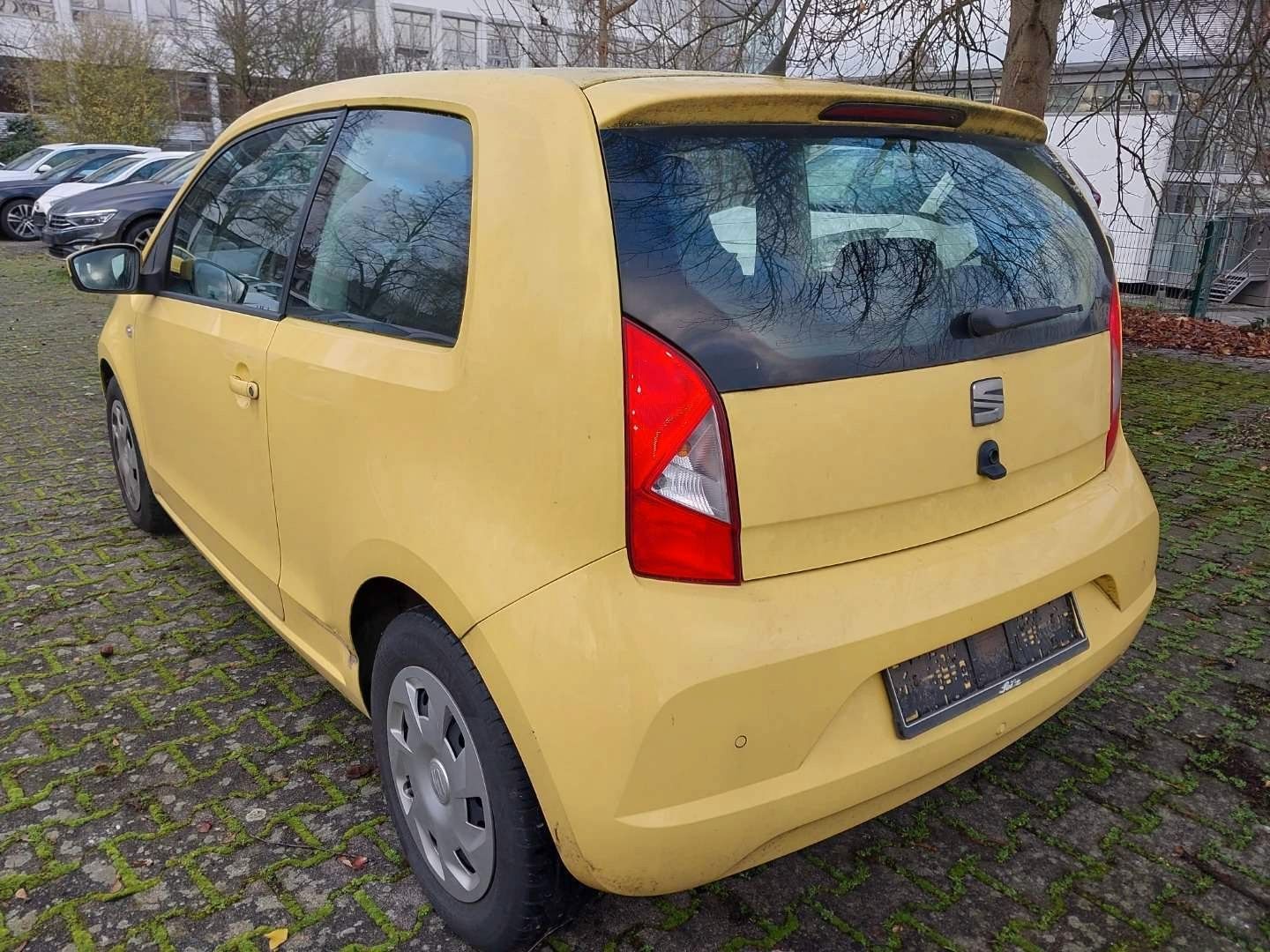 Fahrzeugabbildung SEAT Mii Style KLIMA SITZH GRA PDC TELVOR 8-FACH 1.H