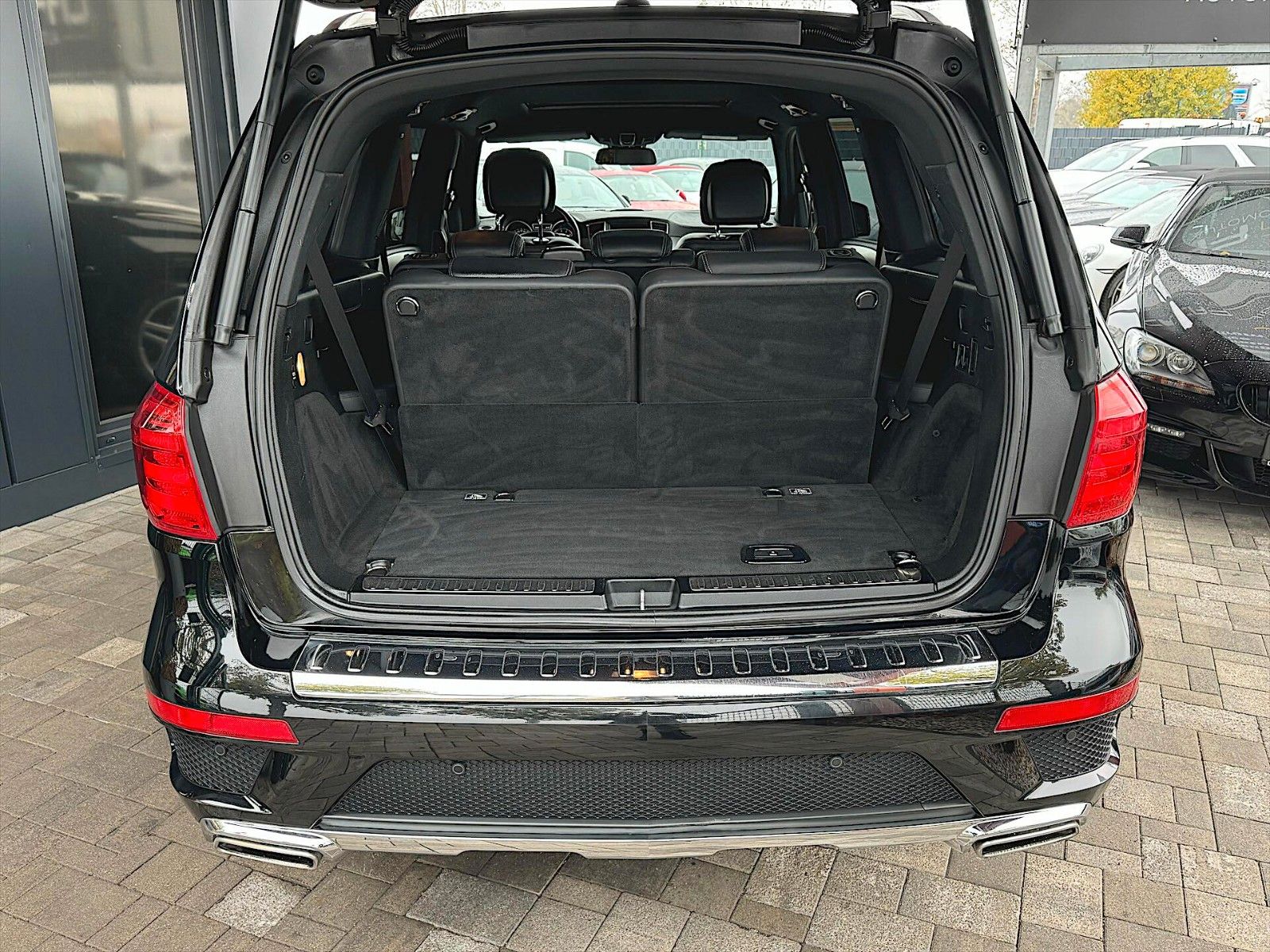 Fahrzeugabbildung Mercedes-Benz GL 500 V8 BlueEfficiency 4Matic AMG Sport *ACC*