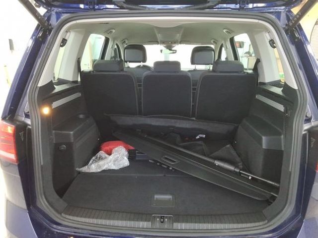 Touran 1.5 TSI DSG Comfortline 7-SITZE+AHK+SHZ