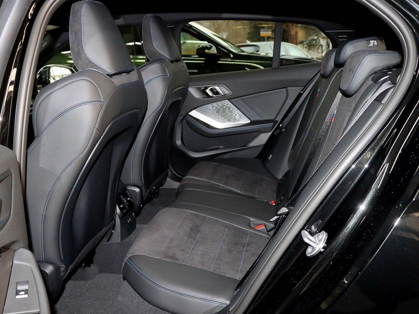 BMW 120d "Black Sale" M-Sportpaket, 19-Zoll, Premium