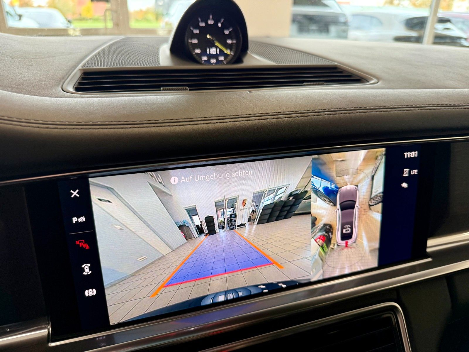 Fahrzeugabbildung Porsche Panamera 4 E-Hybrid Platinum Edition HeadUP/ACC