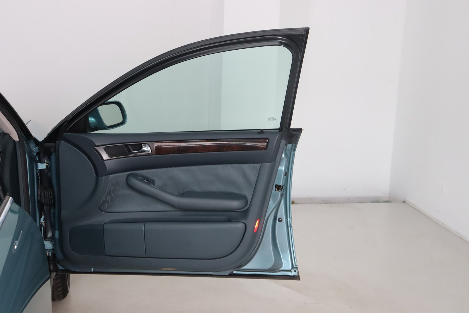 Fahrzeugabbildung Audi A6 2.8 multitronic Avant * Xenon * Memory * PDC