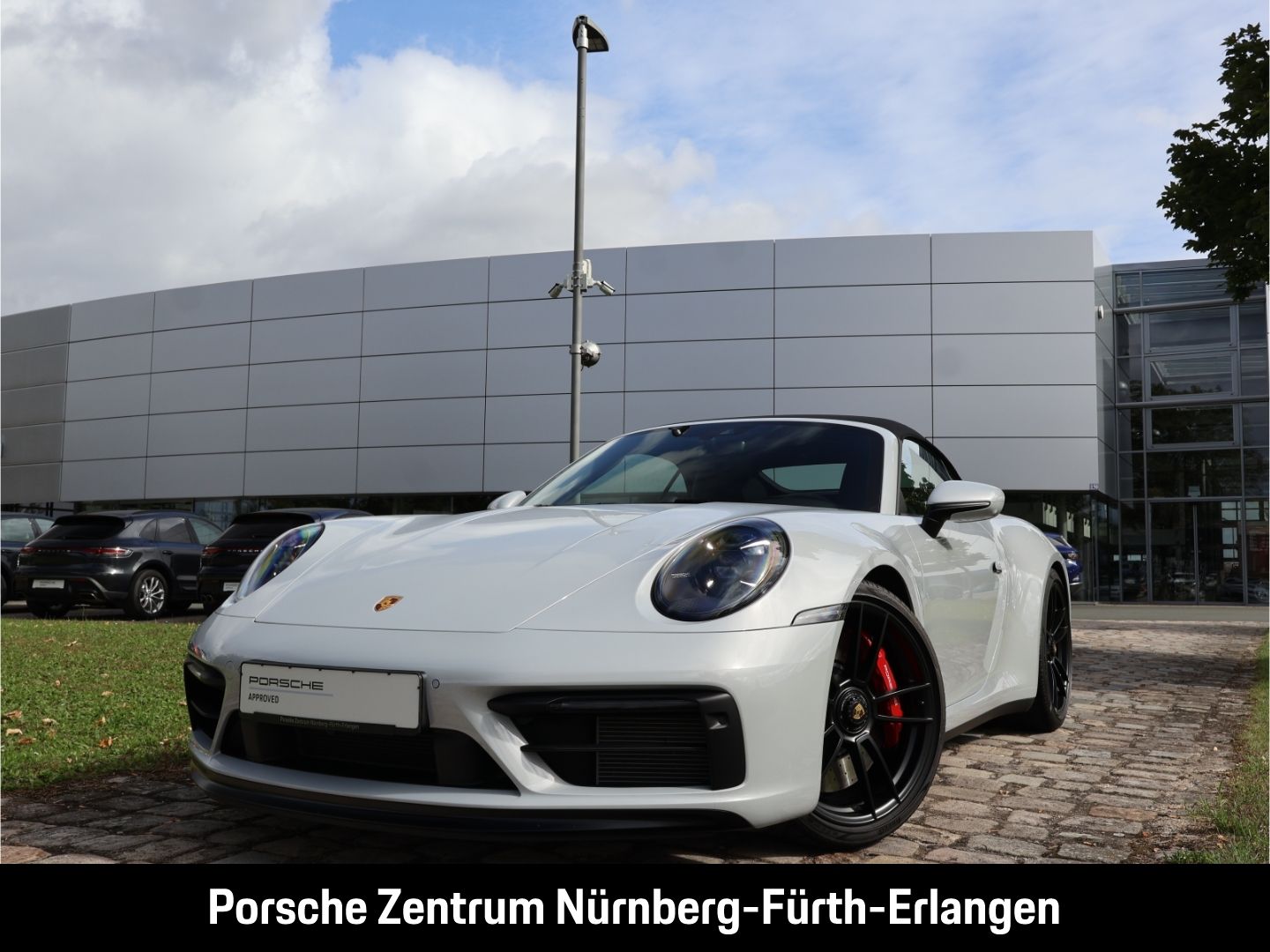 PORSCHE 992 911 Carrera 4 GTS Cabriolet BOSE SportChrono