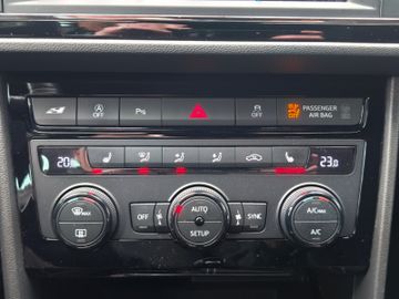 Seat Leon Cupra 290*DSG*Navi*LED*SHZ*PDC*