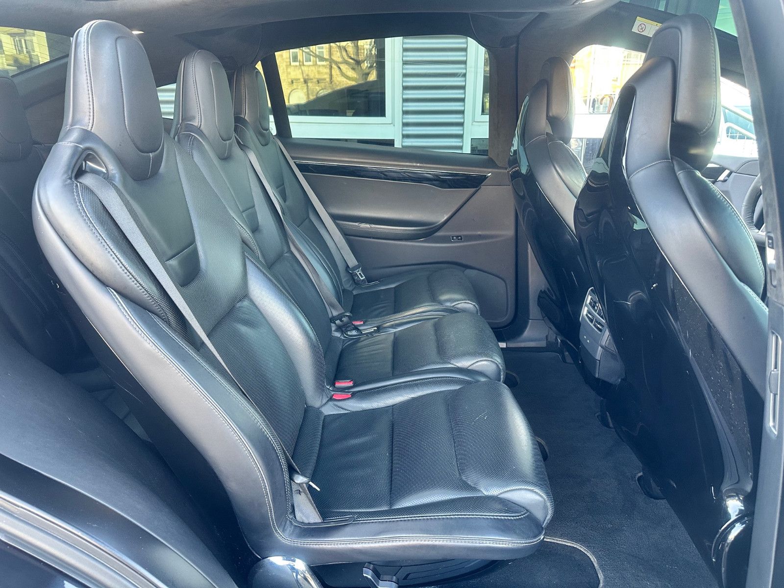 Fahrzeugabbildung Tesla MODEL X 90D PERFORMANCE+7SITZER+AHK