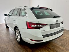 SKODA Superb Combi 2.0 / AHK / CARPLAY / LED / MEMORY SKODA Superb Combi 2.0 / AHK / CARPLAY / LED / MEMORY