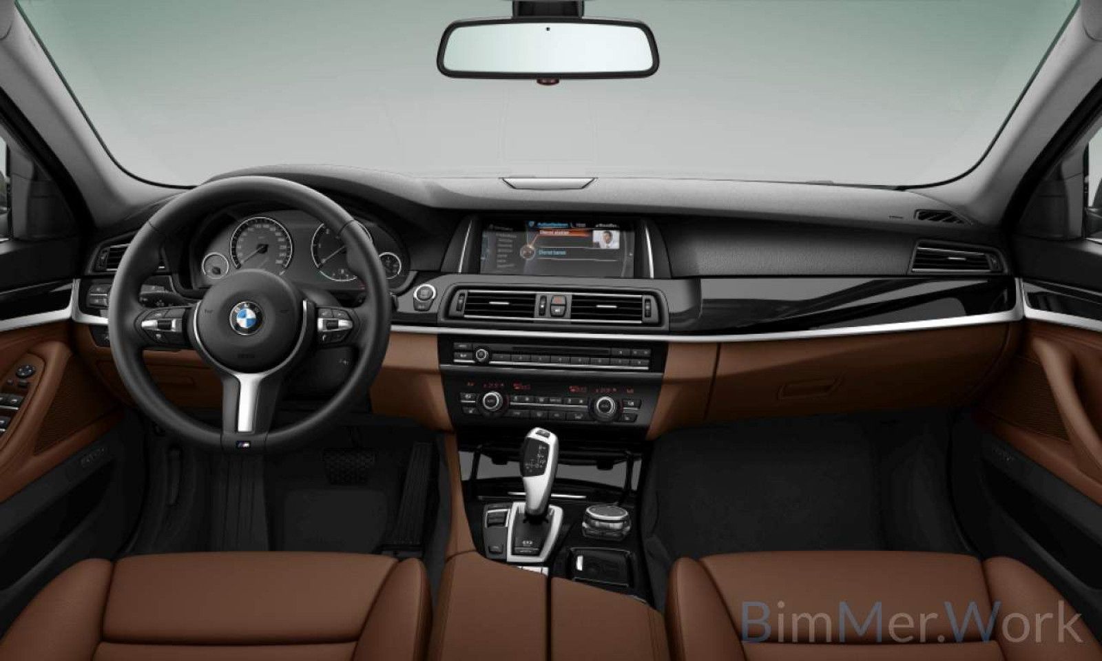 Fahrzeugabbildung BMW 520d HUD Alarm Komfortsitze SoftClose AHK Sport