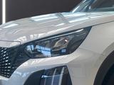 Peugeot 2008 Active PureTech 100 ++Navi++Sitzheizung++