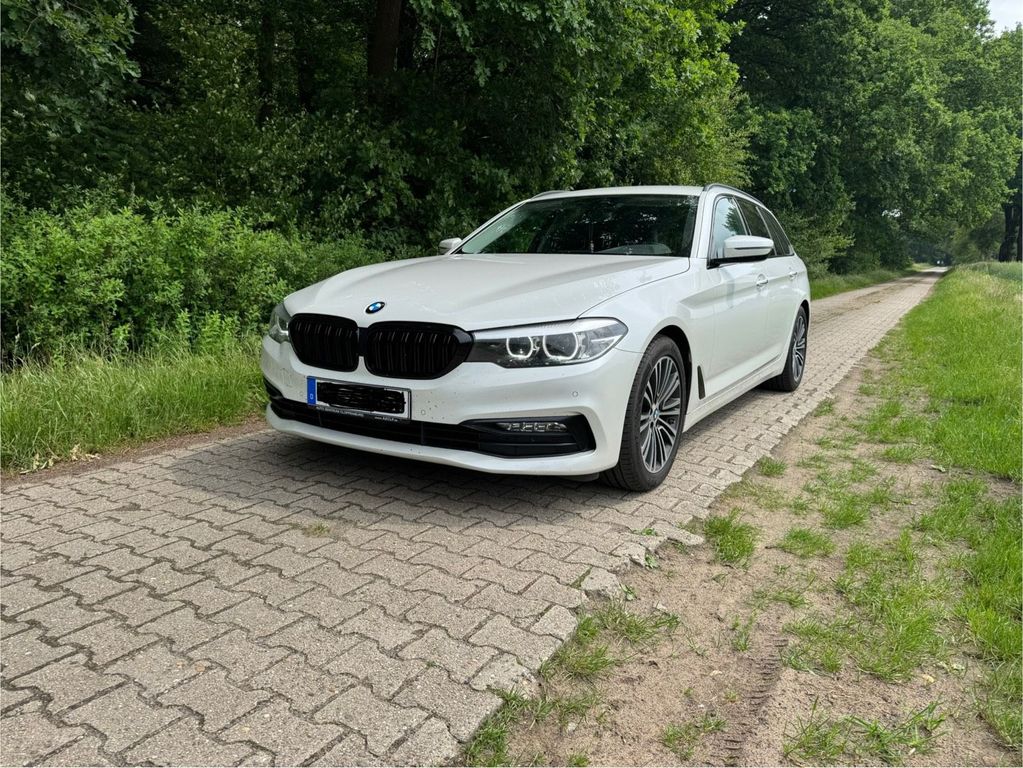 Image of BMW 520