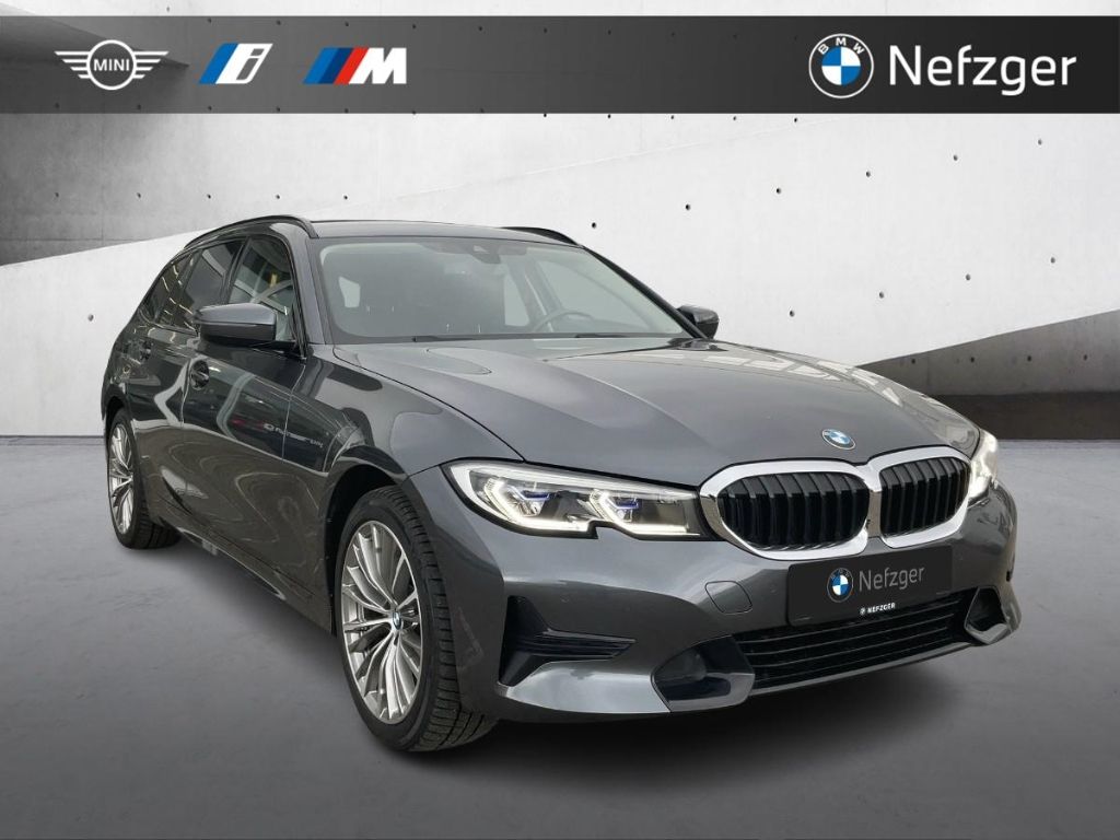 BMW 320 d xDrive Touring Sport Line Park-Assistent foto 5