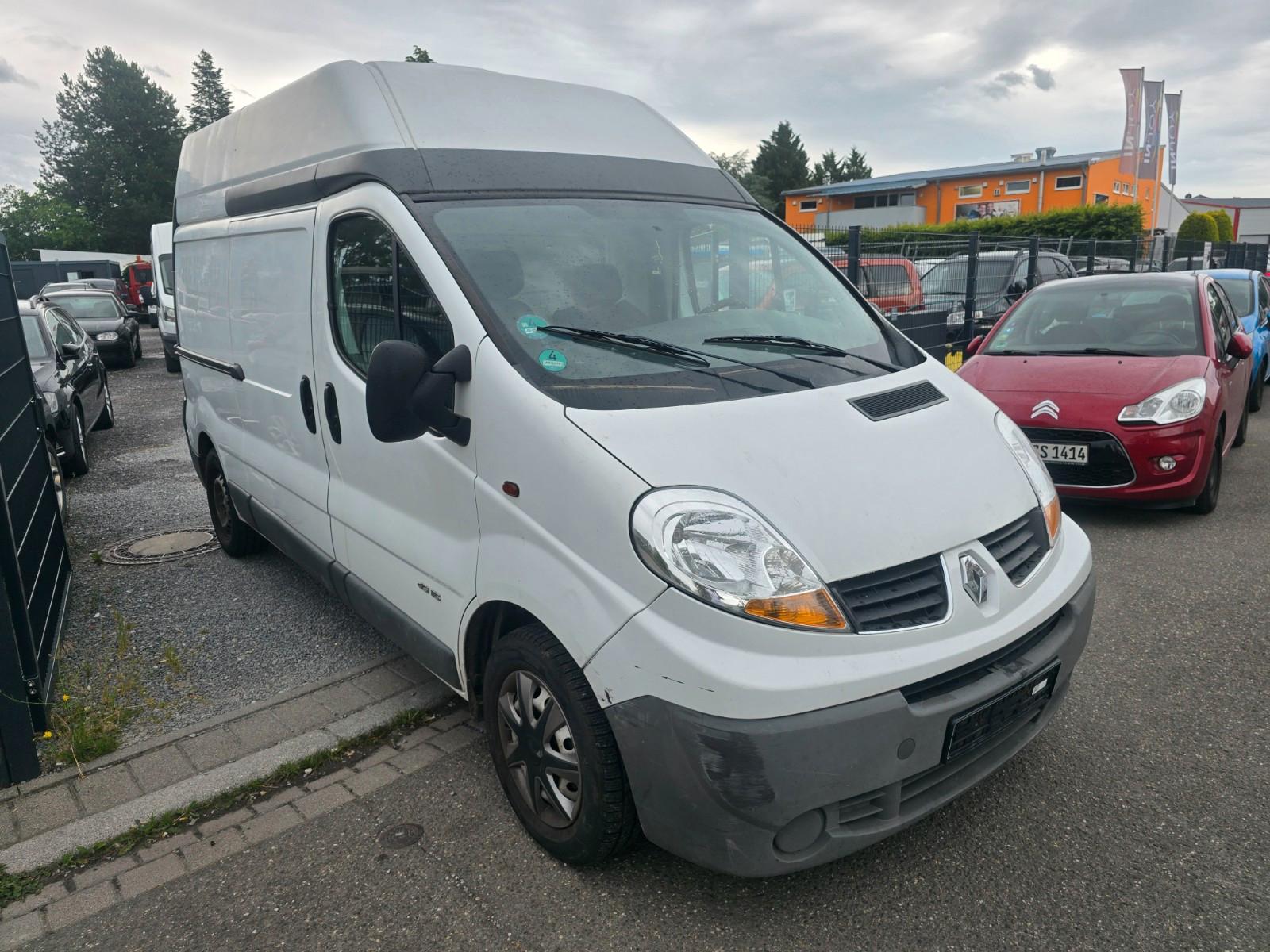 Renault Trafic/Hoch und Lang
