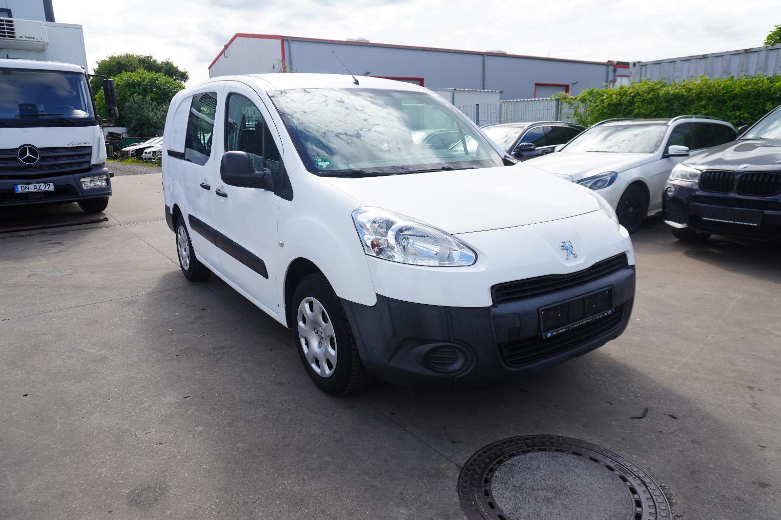 Peugeot Partner 1.6 HDI Maxi Mixto 5 Sitze Klima AHK Eu5