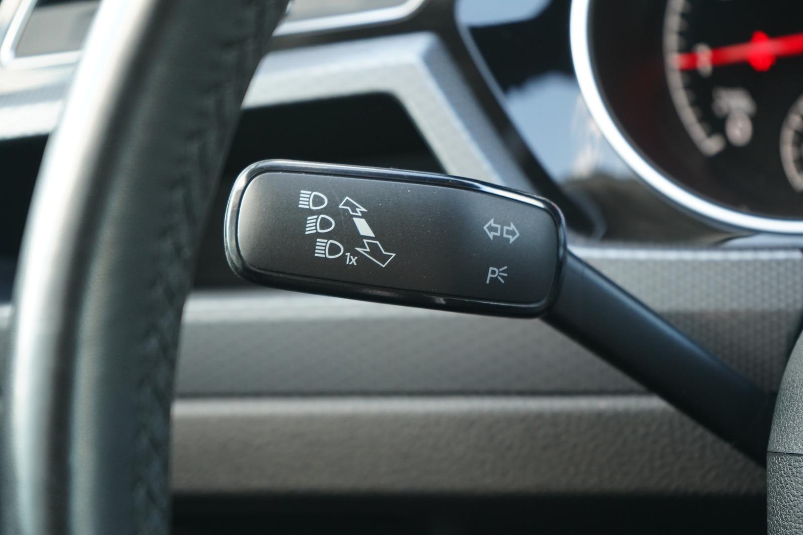 Volkswagen Touran 1.5 TSI Active DSG 7-Sitzer Navi ACC PDC, миниатюра 14