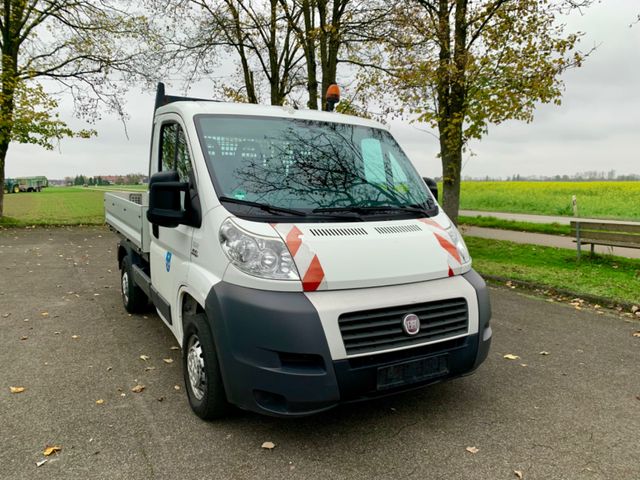 Fiat Ducato Pritsche   1Hand