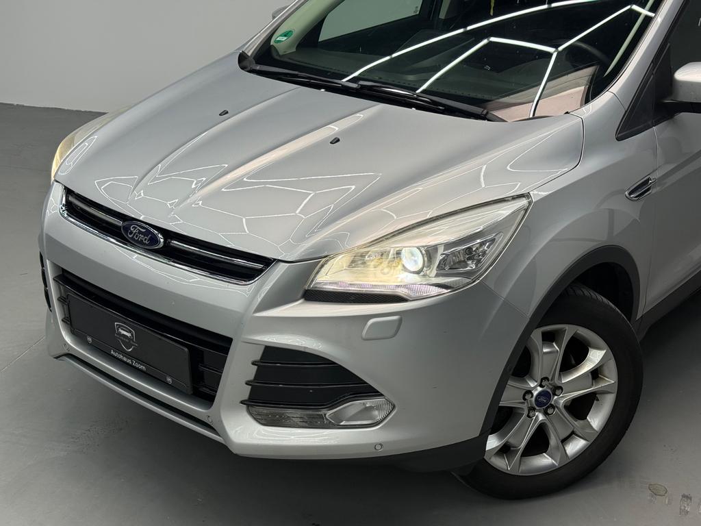 Ford Kuga Titanium, Foto 2 von 45