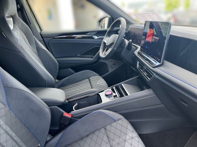 Tiguan 2.0 TDI 4M DSG R-LINE BLACKSTYLE AHK+KAM+