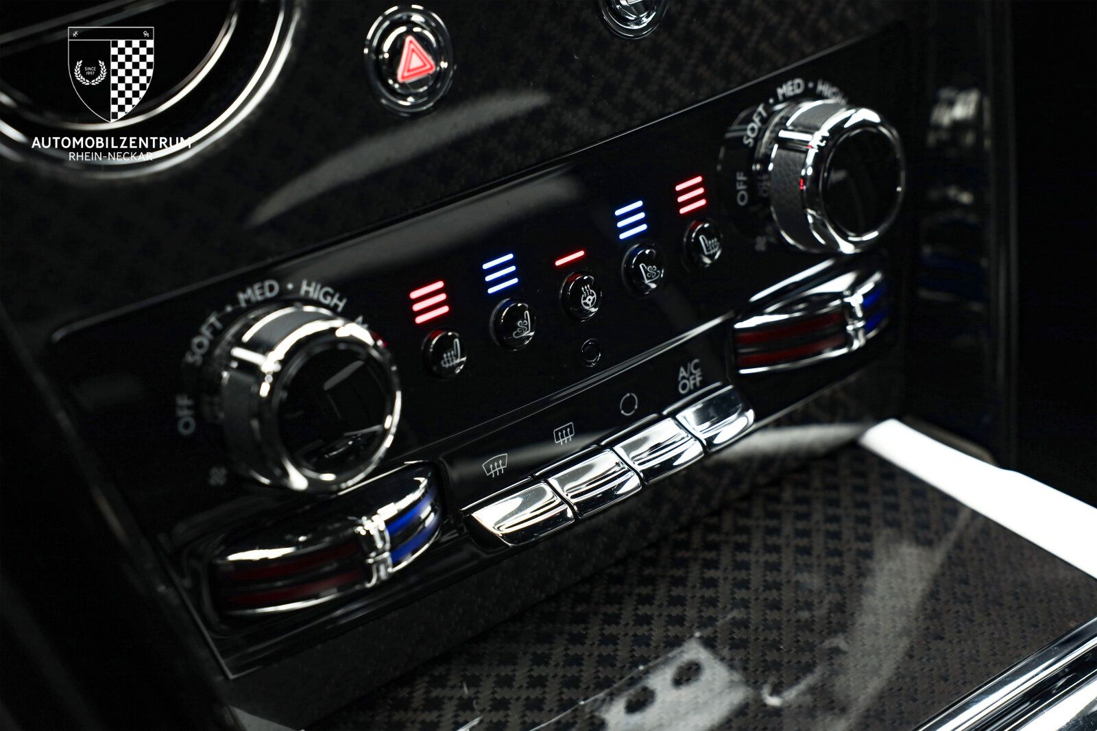 Rolls-Royce Cullinan - Bild 23