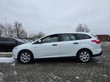 Ford Focus Turnier Ambiente/ PDC/ Klima/ TÜV - Ford Focus: Turnier Ambiente