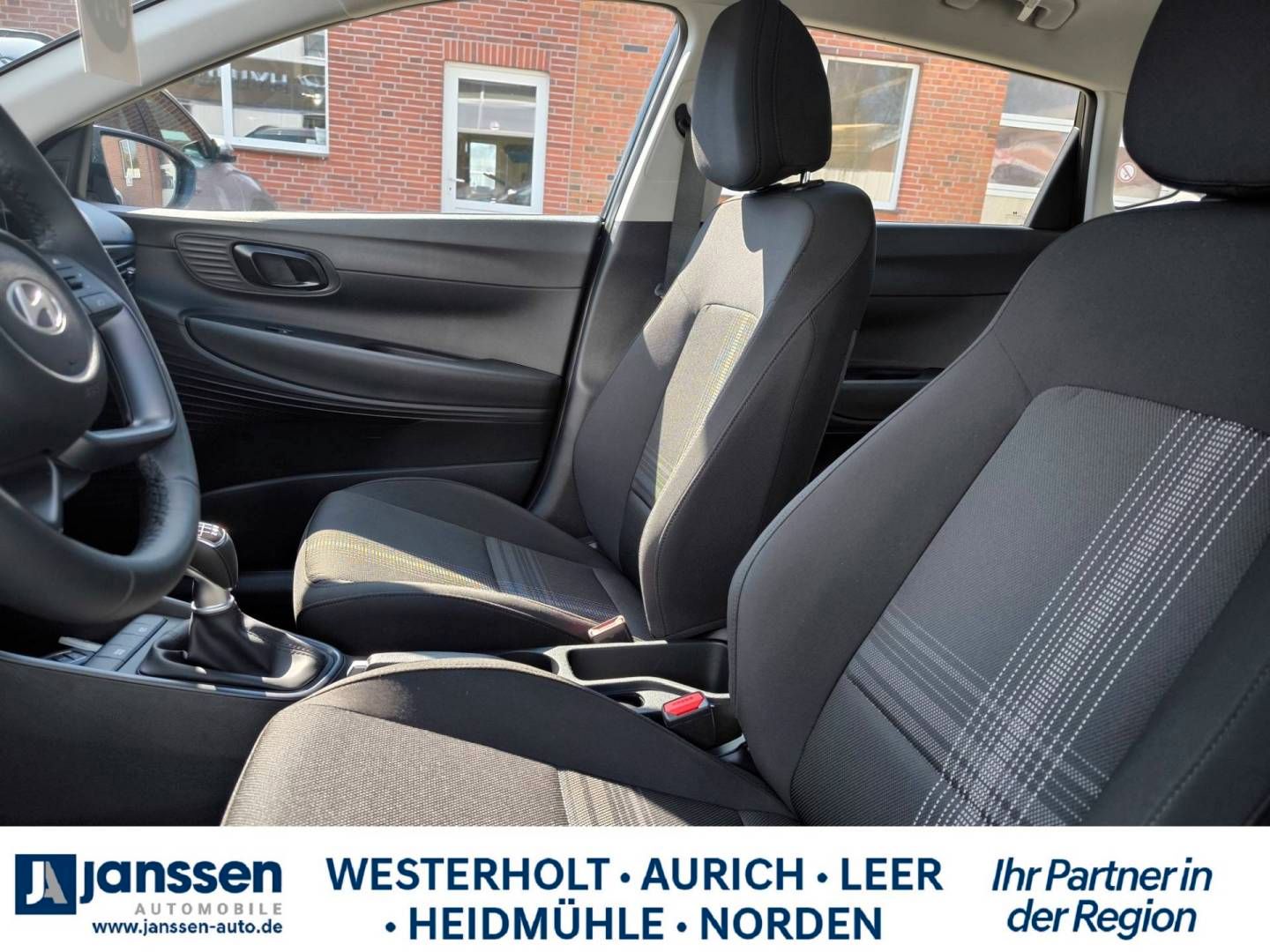Fahrzeugabbildung Hyundai i20 Select, Funktionspaket