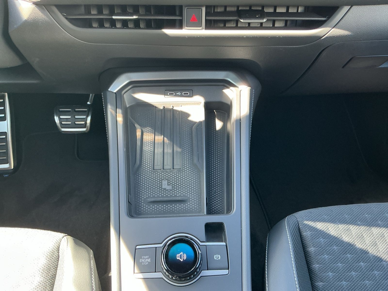 Volkswagen T-Roc - Bild 11