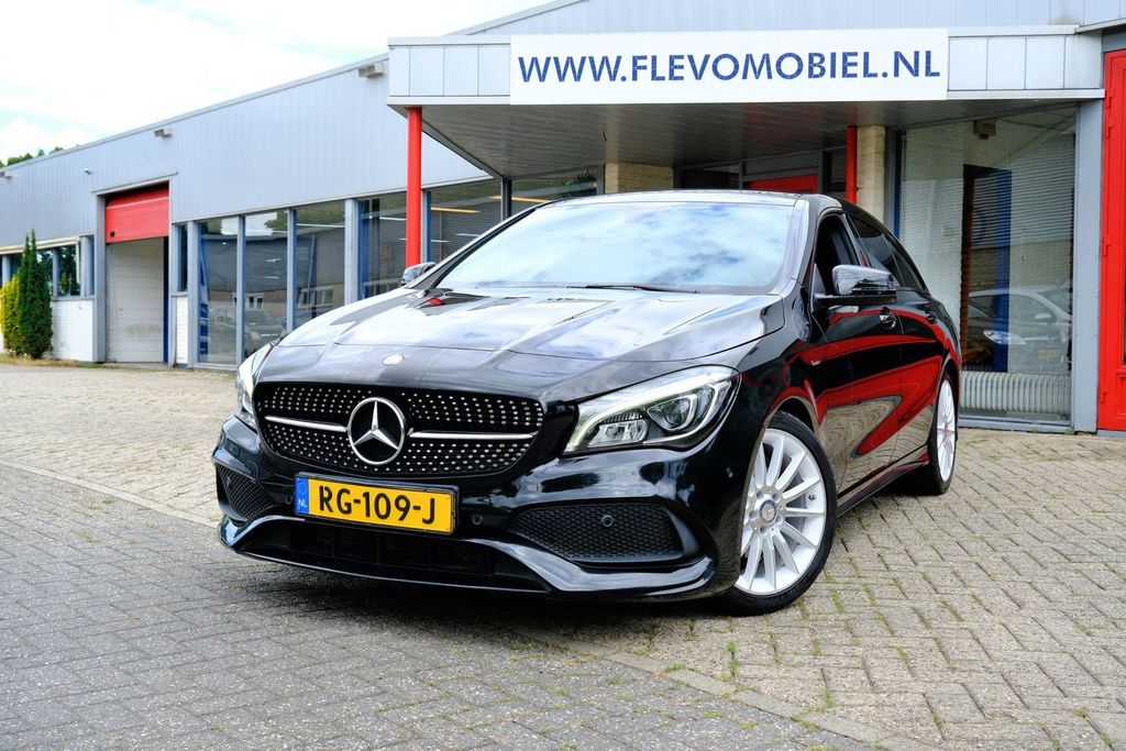 Image of Mercedes-Benz CLA 180 Shooting Brake