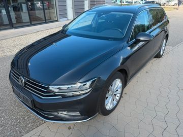 Volkswagen Passat Variant - 1