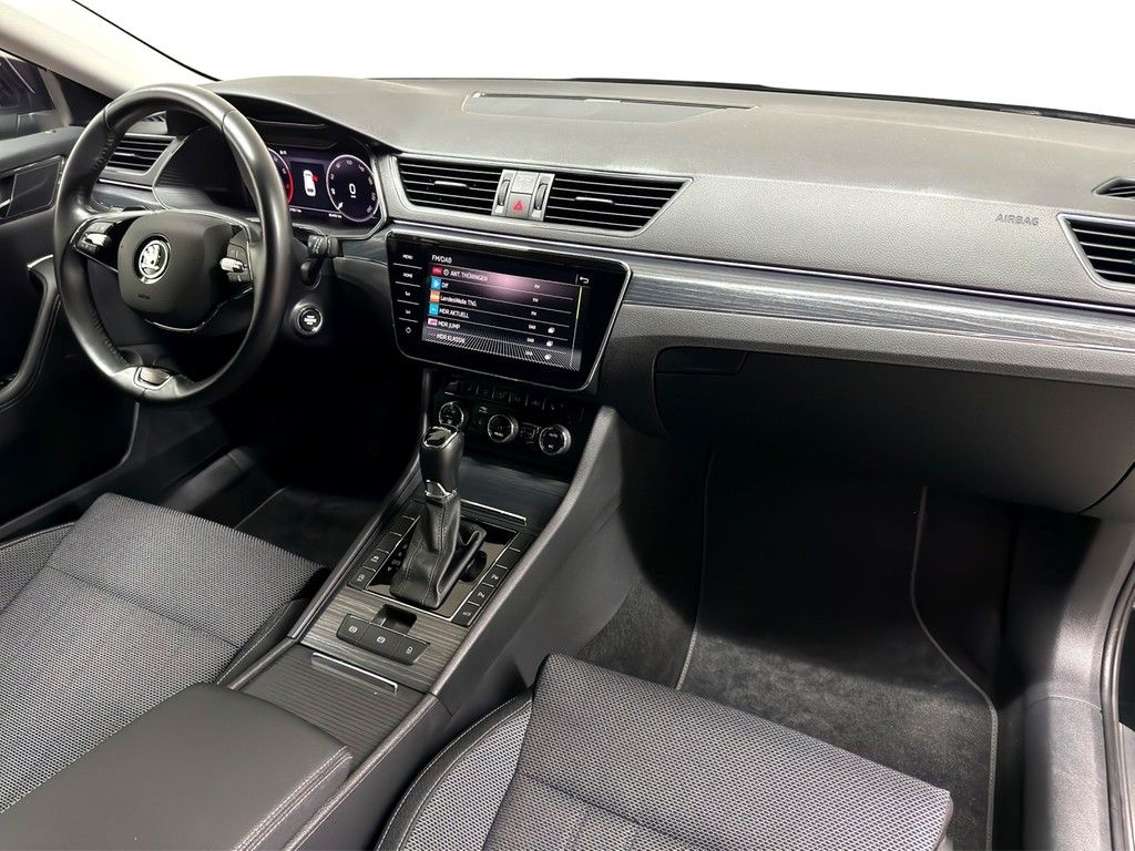 Skoda Superb - Bild 11