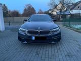 BMW 525 M-SportPaket*Schiebedach*Automatik - mit Diesel-Antrieb: Grau, Limousine, mit Klimaautomatik, Sportpaket