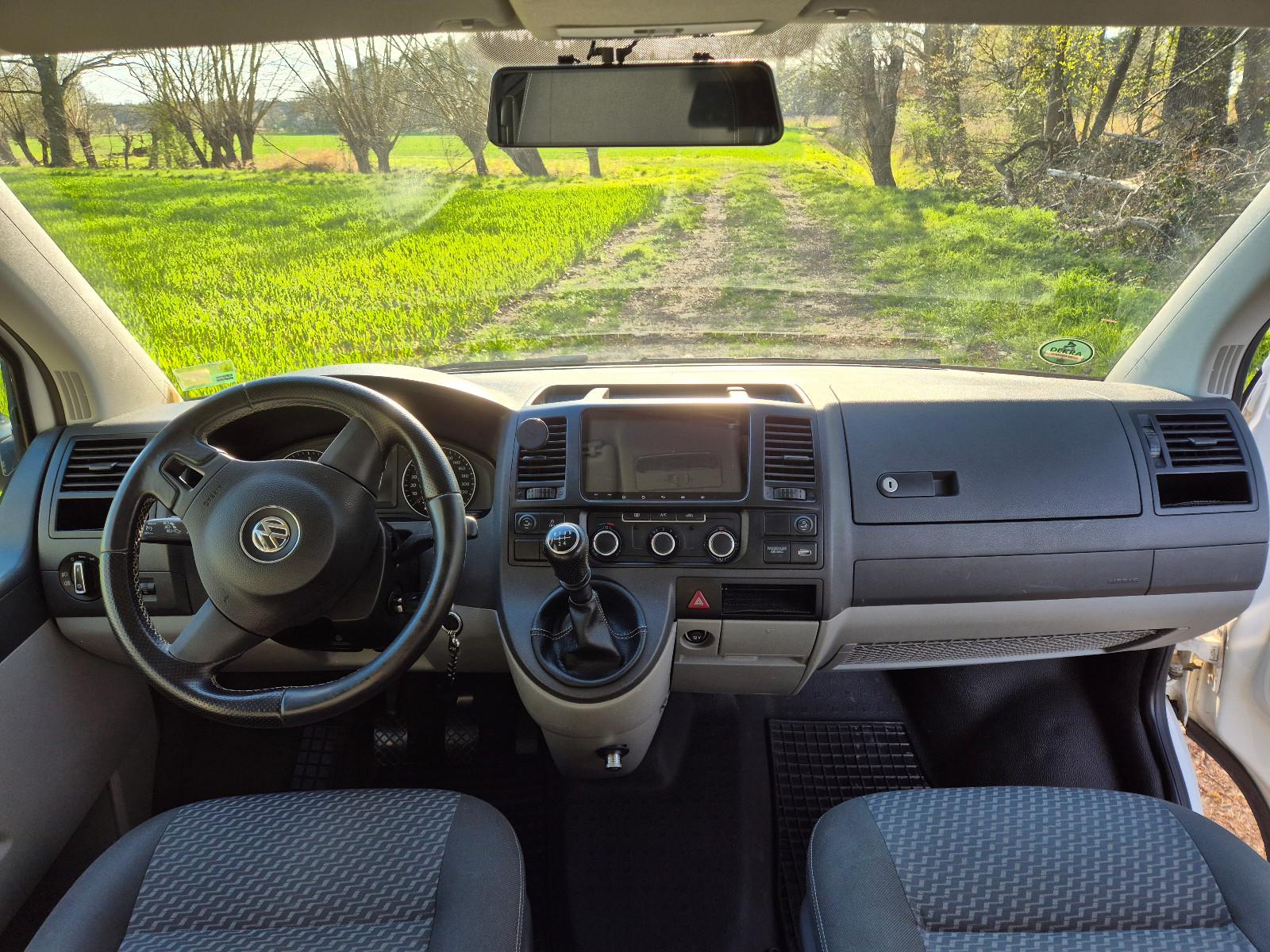 Volkswagen T5 Ausbau Wohnmobil