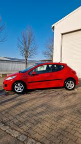 Peugeot 207 Urban Move - Peugeot 207: Limousine