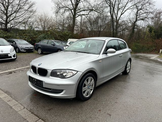 BMW 116 Baureihe 1 Lim. 116i. Motor zittert