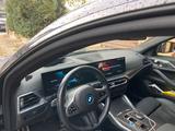 BMW i4 eDrive35 M Sport Pro (AHK) - BMW i4: Blau