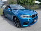 BMW X6 M HEAD UP/SCHIEBEDACH/VOLL VOLL/ 48TKM!!! - gebrauchte BMW X6 M aus dem Jahr 2017