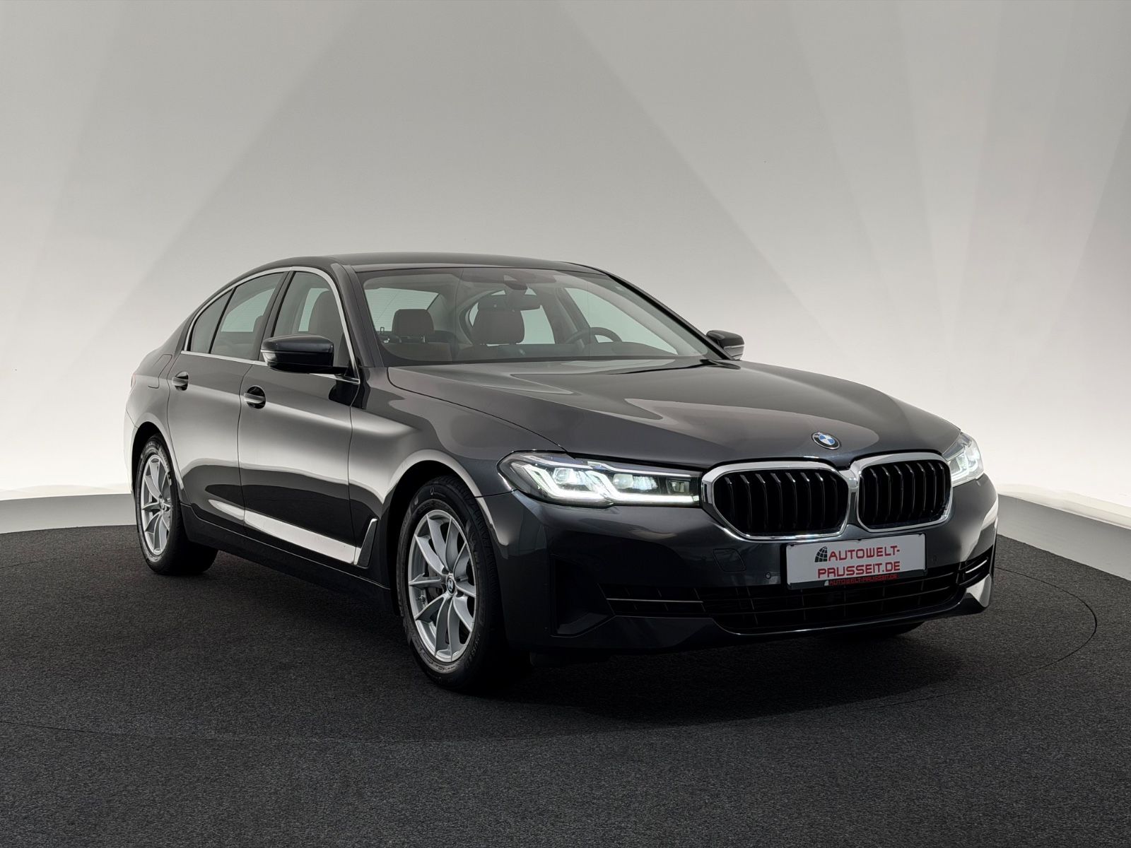 Gebrauchtwagen BMW 530 530d Lim. Mild-Hybrid*LASER*HUD-HiFi-R.KAM-MEMO in Fulda