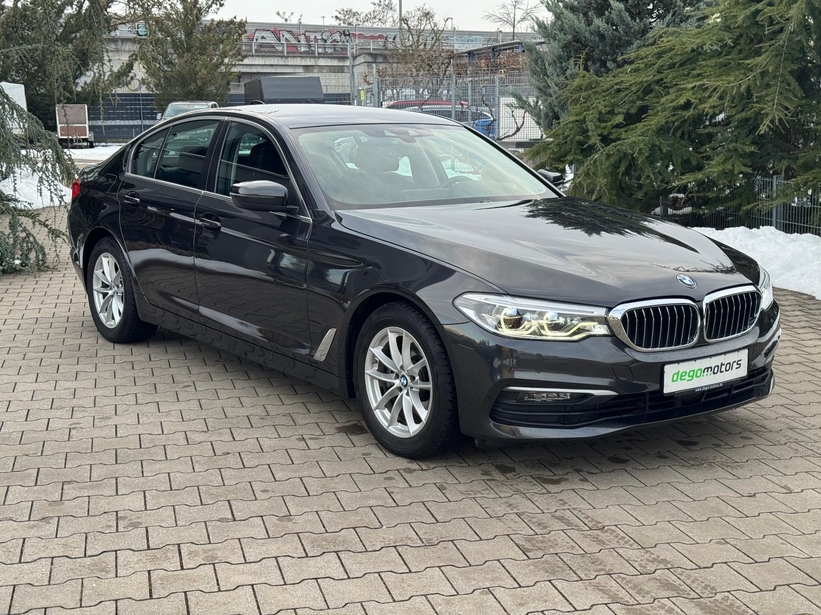 BMW 520d Autom. *DISPLAY KEY*HEAD UP*SURROUND VIEW*