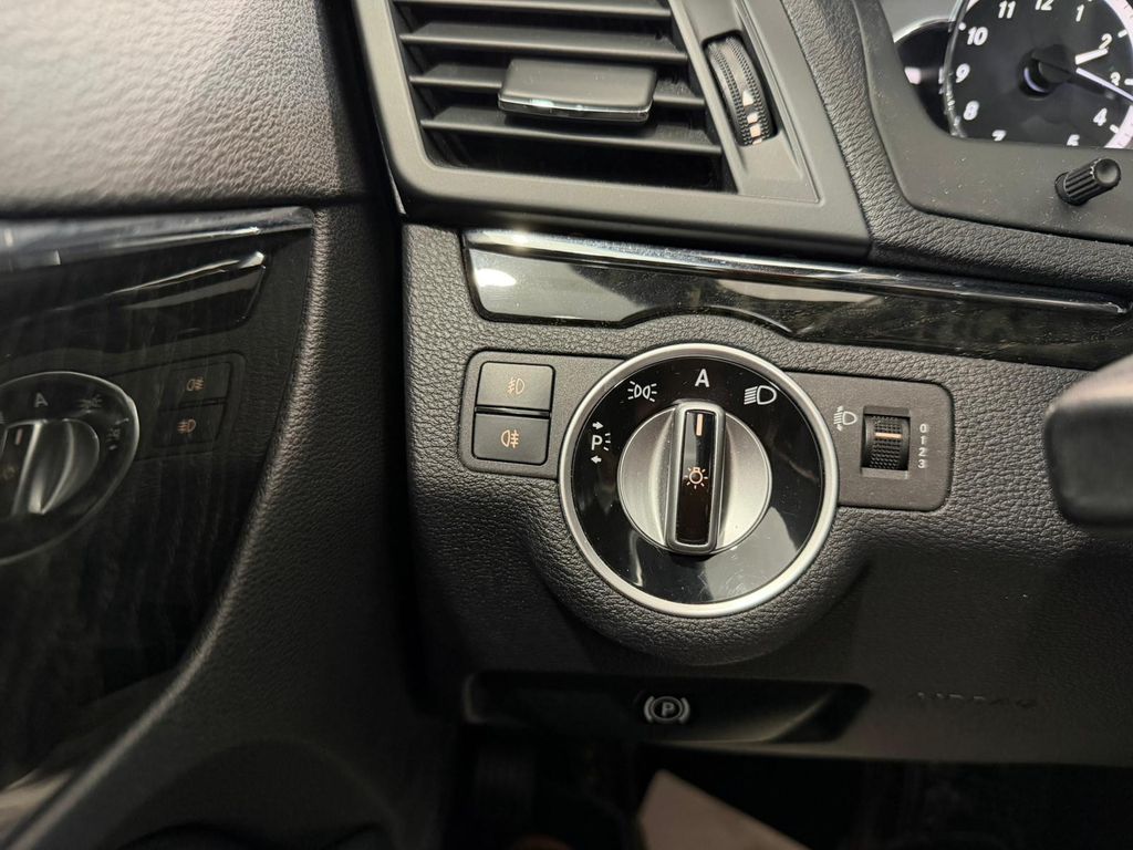 Mercedes-Benz E 220 - Bild 25