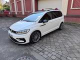 Volkswagen Touran 1.4 TSI DSG Highline  - : Kleinbus, Von Privat