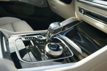 Fahrzeugabbildung BMW X6 xDrive 40 d M Sport Pano Sky*B&W*NETTO EXPORT