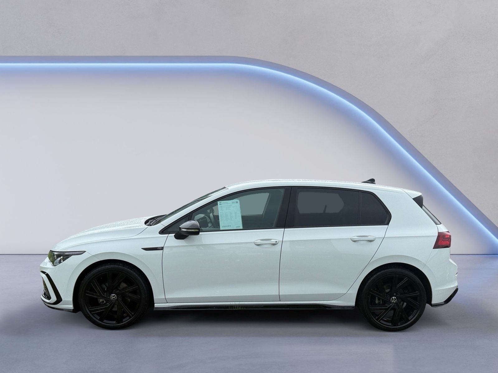 Volkswagen Golf VIII Lim. R-Line eTSI AHK imagem 2