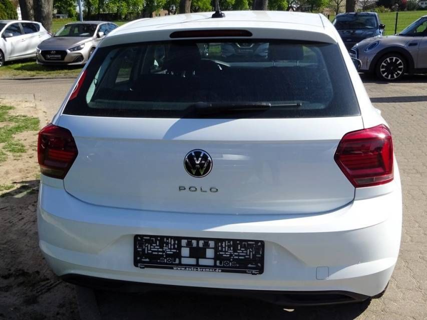 Fahrzeugabbildung Volkswagen Polo  VI  1.0 Trendline/Klima/Sitzheizung