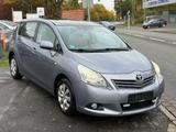 Toyota Verso Executive 1,8LITER/7SITZER/KEYLES/KAMERA - blaue Toyota Verso