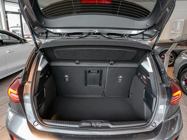 Ford Focus 1.0 Titanium X Intelligent Drive Assist