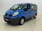 Renault Trafic Combi L1H1 2,7t  9-Sitze Klima AHK EFH - gebrauchte Renault Trafic aus dem Jahr 2011