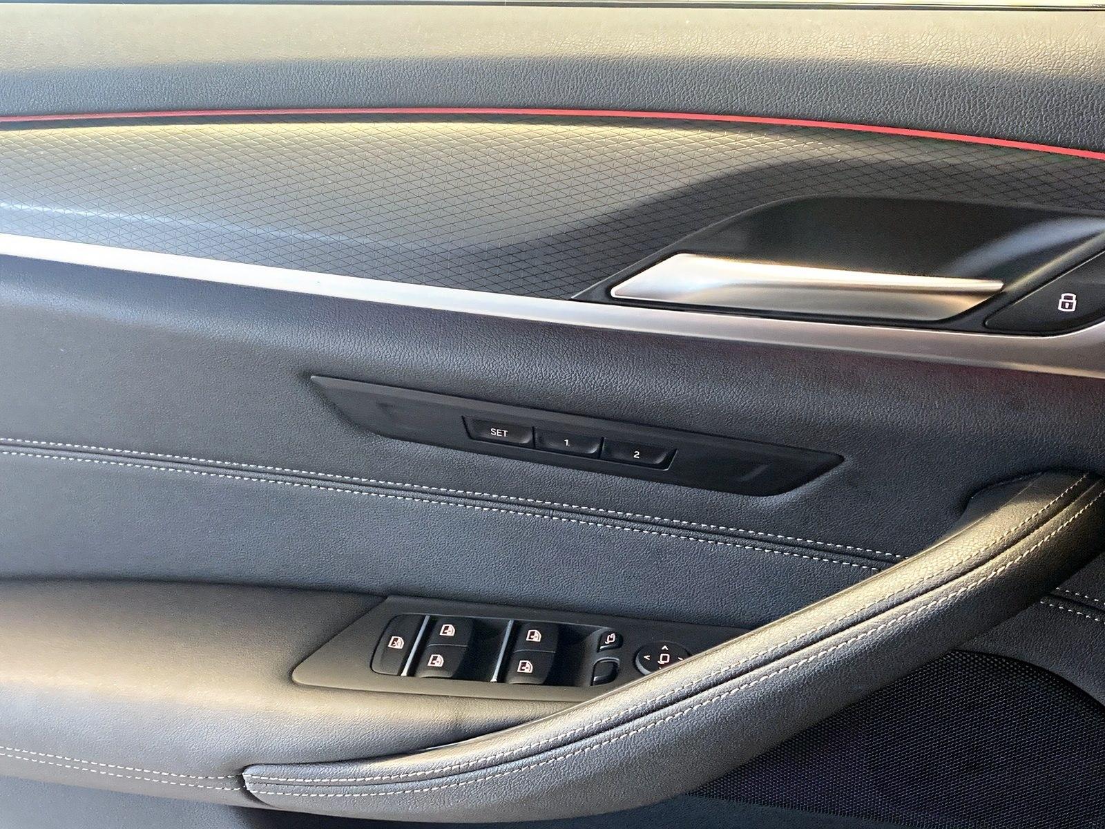 BMW 530e Touring M Sport AHK LiveCockpitProf Kamera