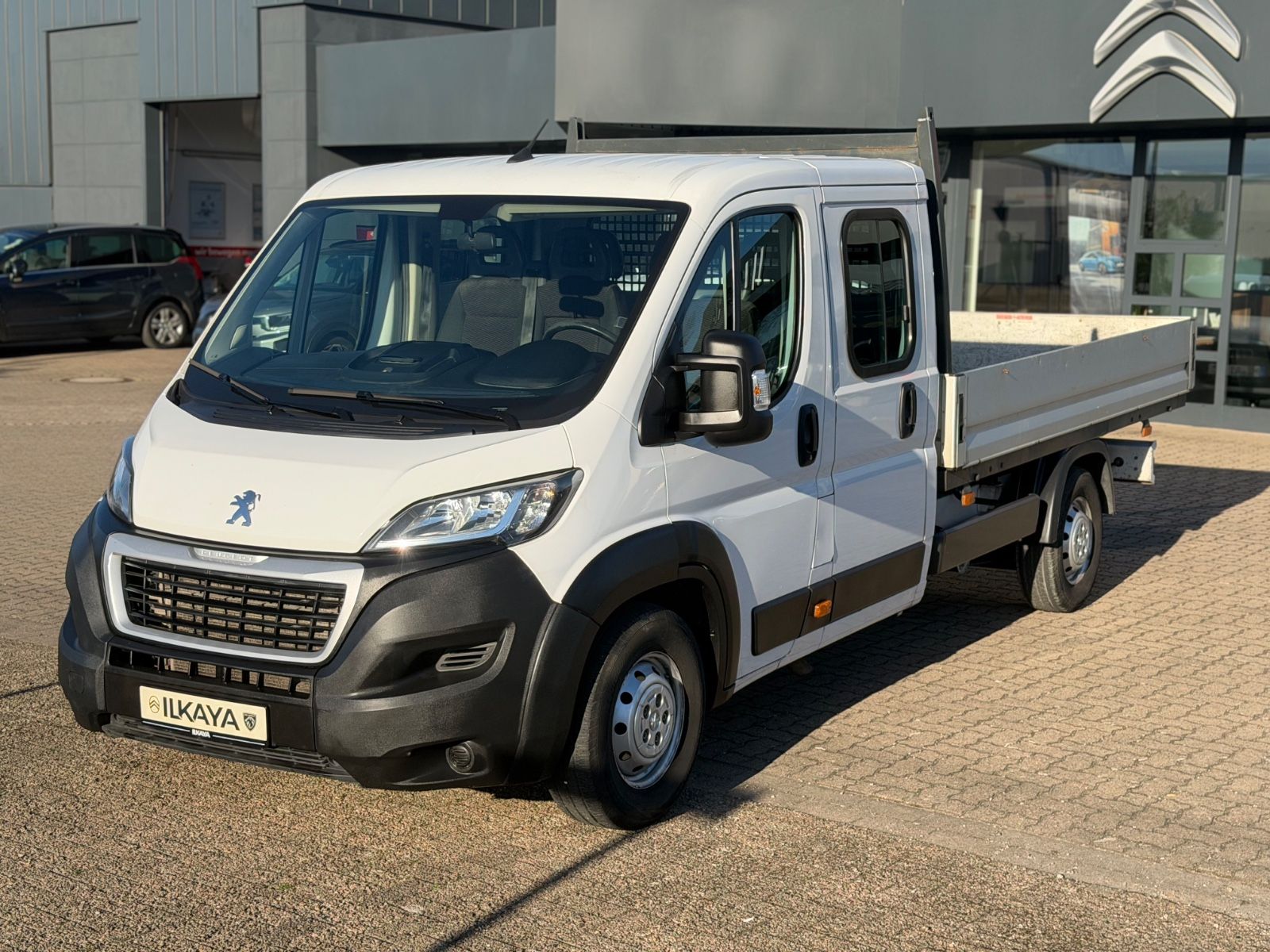 Peugeot Boxer Pritsche Doka. 435 L4 BlueHDi 165 Stop&Sta imagem 3