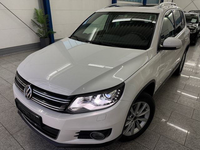 Volkswagen Tiguan 1.4 TSI*SPORT*PANO*BI-XEN*NAVI*KAMERA*PDC