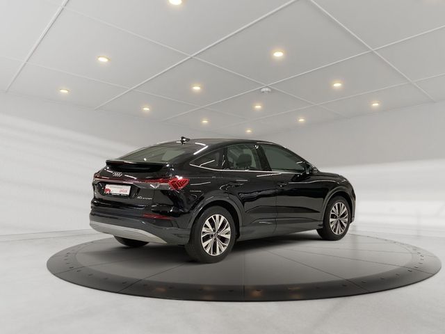 Q4 Sportback e-tron 40,Panoramadach,Assistenzpak