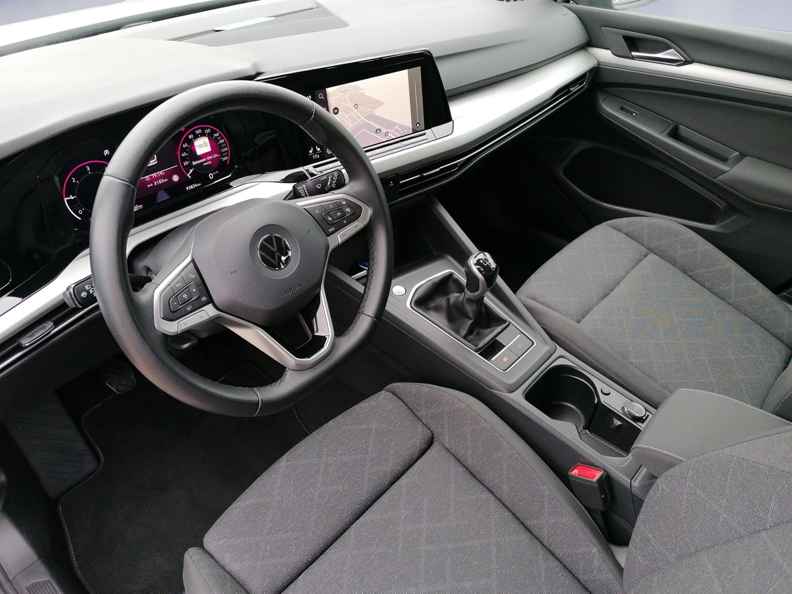 Golf VIII Variant 2.0 TDI Life NAVI+LED+SHZ+PDC+